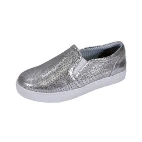 FUZZY Mila Women's Wide Width Casual Loafers
